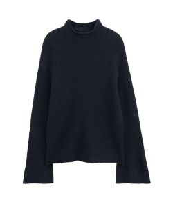 Filippa_K_Wool_Yak_Sweater_Zwart